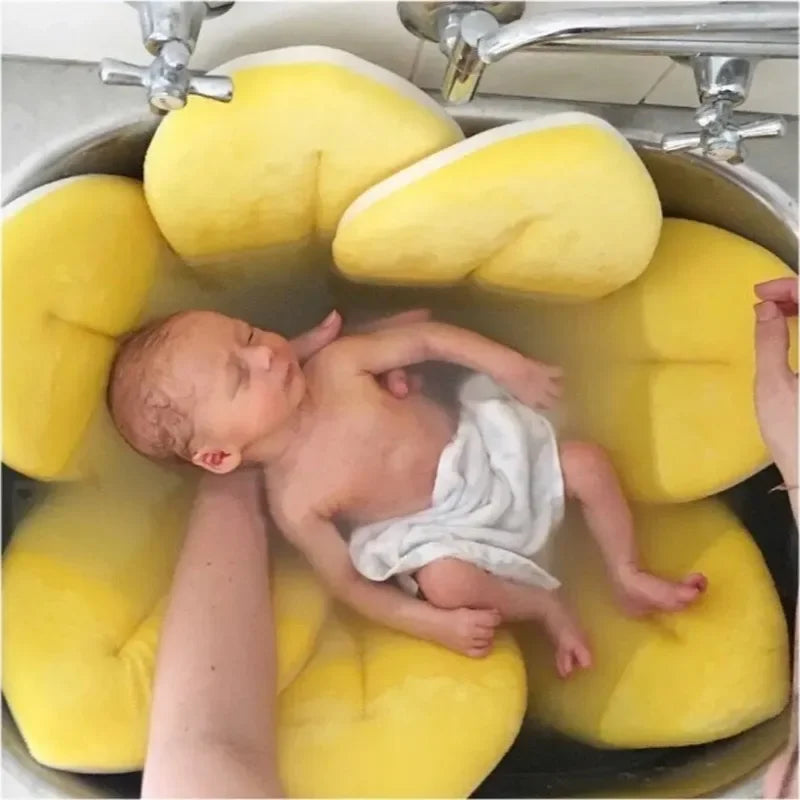 Nonslip Baby Shower Bath Tub Flower Pad Bath Infant Newborn Safety Security Bath Support Cushion Bathtub Mat Newborn Shower Seat